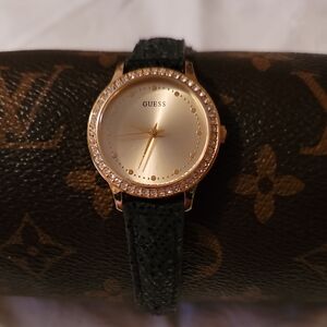 Guess Watch Women's Minimalist Fashion‎ Full Sky Star Quartz Watch U1079L2